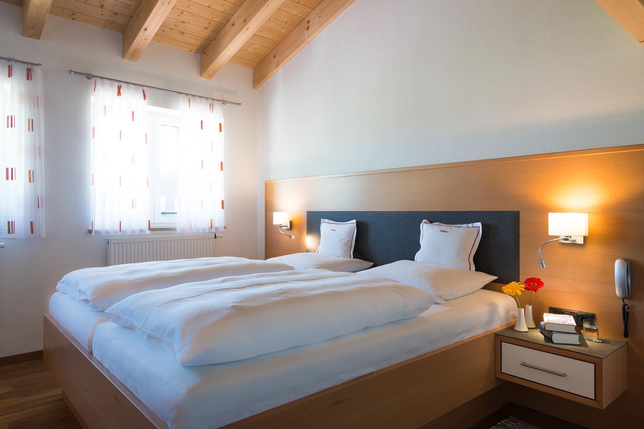 Hotel Bellevue Riezlern Eksteriør billede